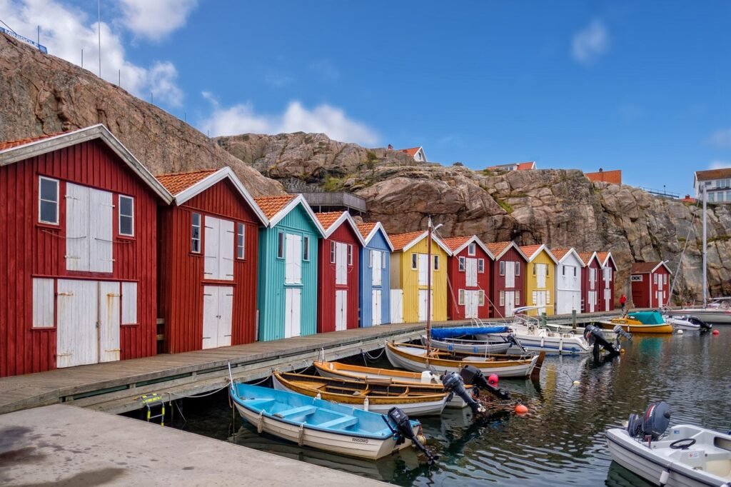 fisherman's hut, nature, hut, house, woodhouse, sweden house, boats, water, sea, lake, rock, stony, scandinavia